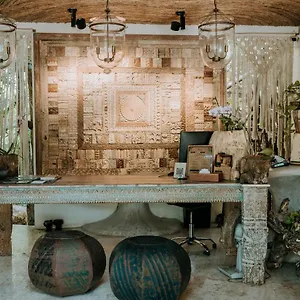Hotel Orchid House Jungle Tulum Pueblo