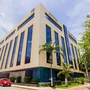 https://el-espanol-paseo-de-montejo-merida.hotelsmerida.org